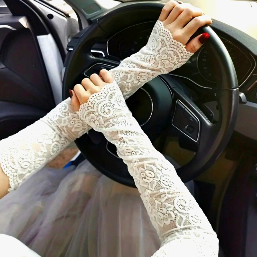 Fingerless Beautiful White Lace Opera Gloves Bridal Tea Weddings Prom Fo…
